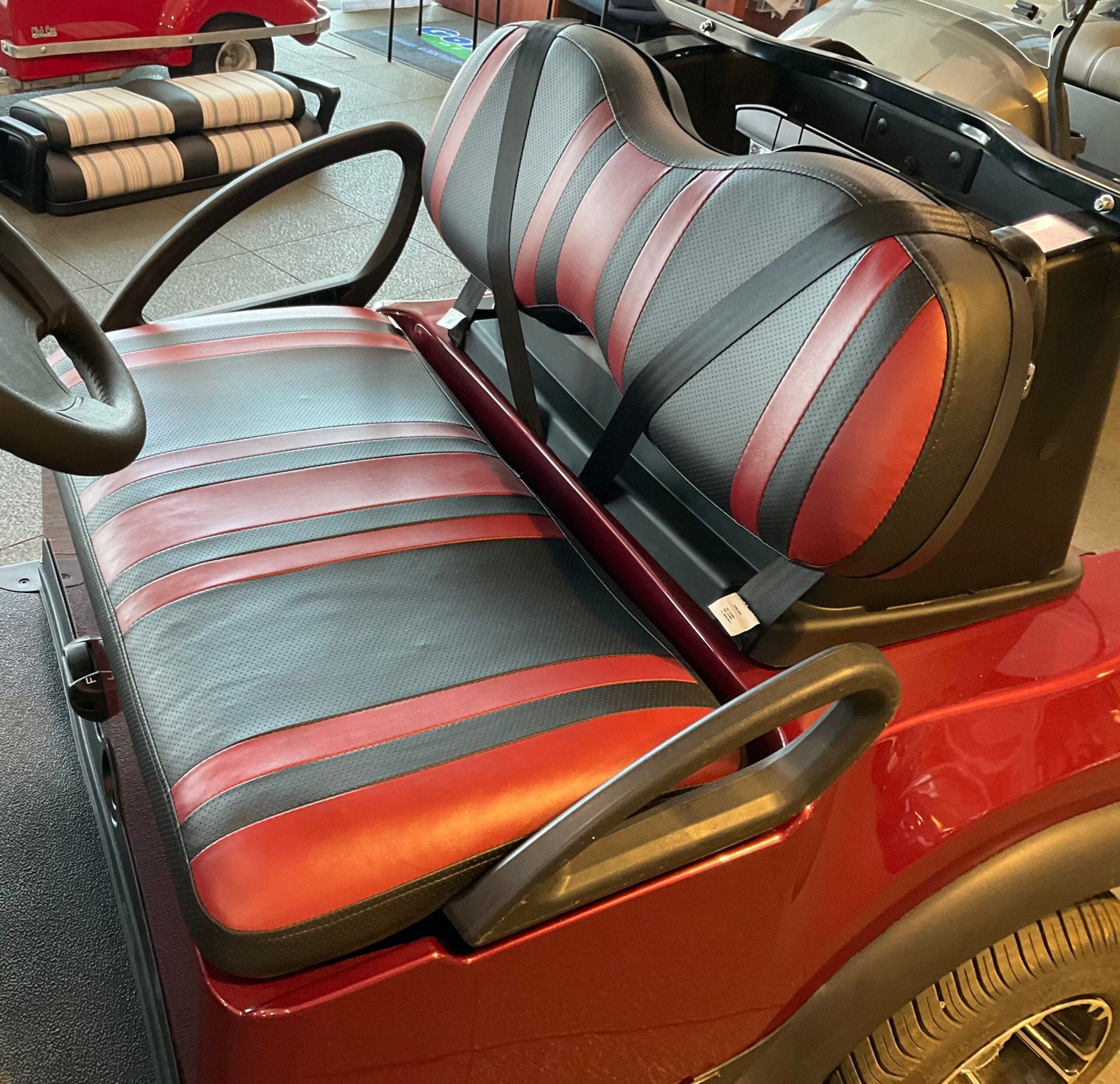 2025 Remanufactured Club Car Tempo NEV image 2