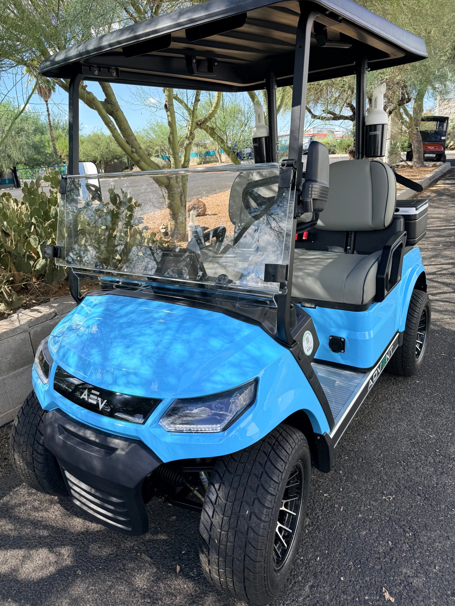 2025 Advanced EV Advent 2 – Ocean Emerald, 2 Passenger image 0