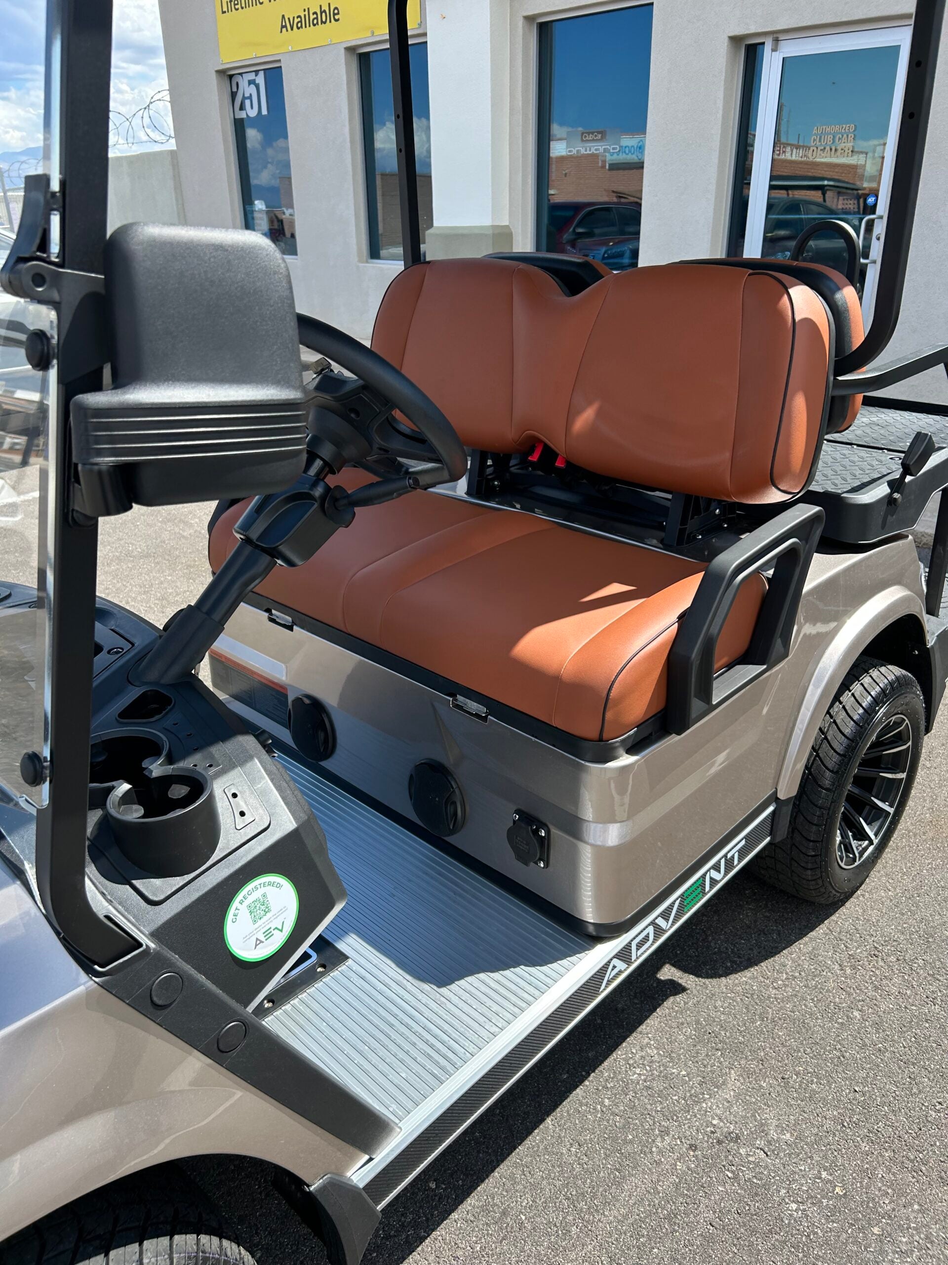 2025 Advanced EV Advent 4 – Champagne, 4 Passenger image 1