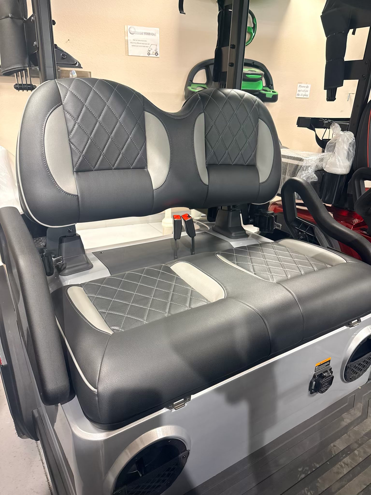 2027 Icon i20x golf cart