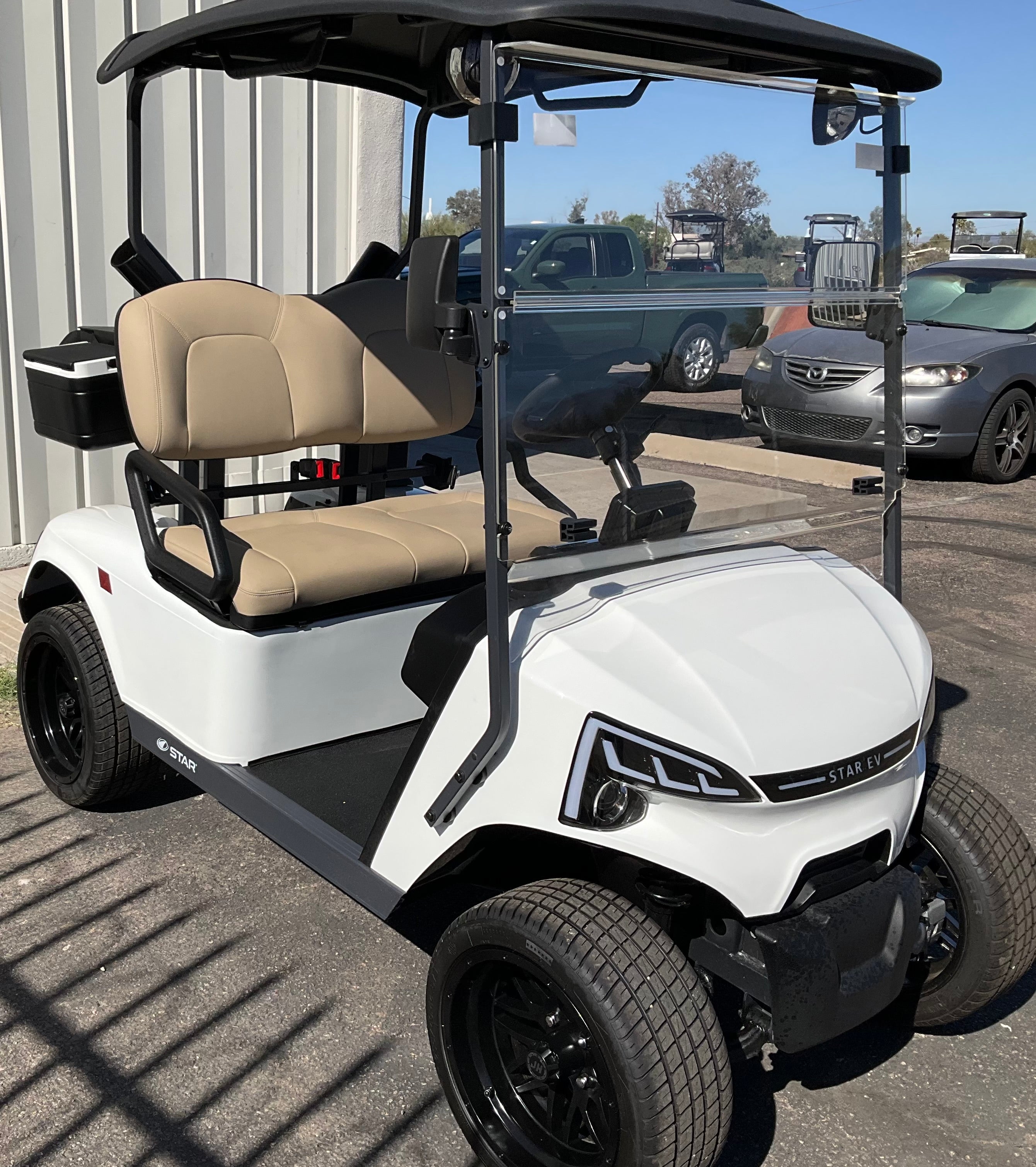 2026 StarEV model j lithium
