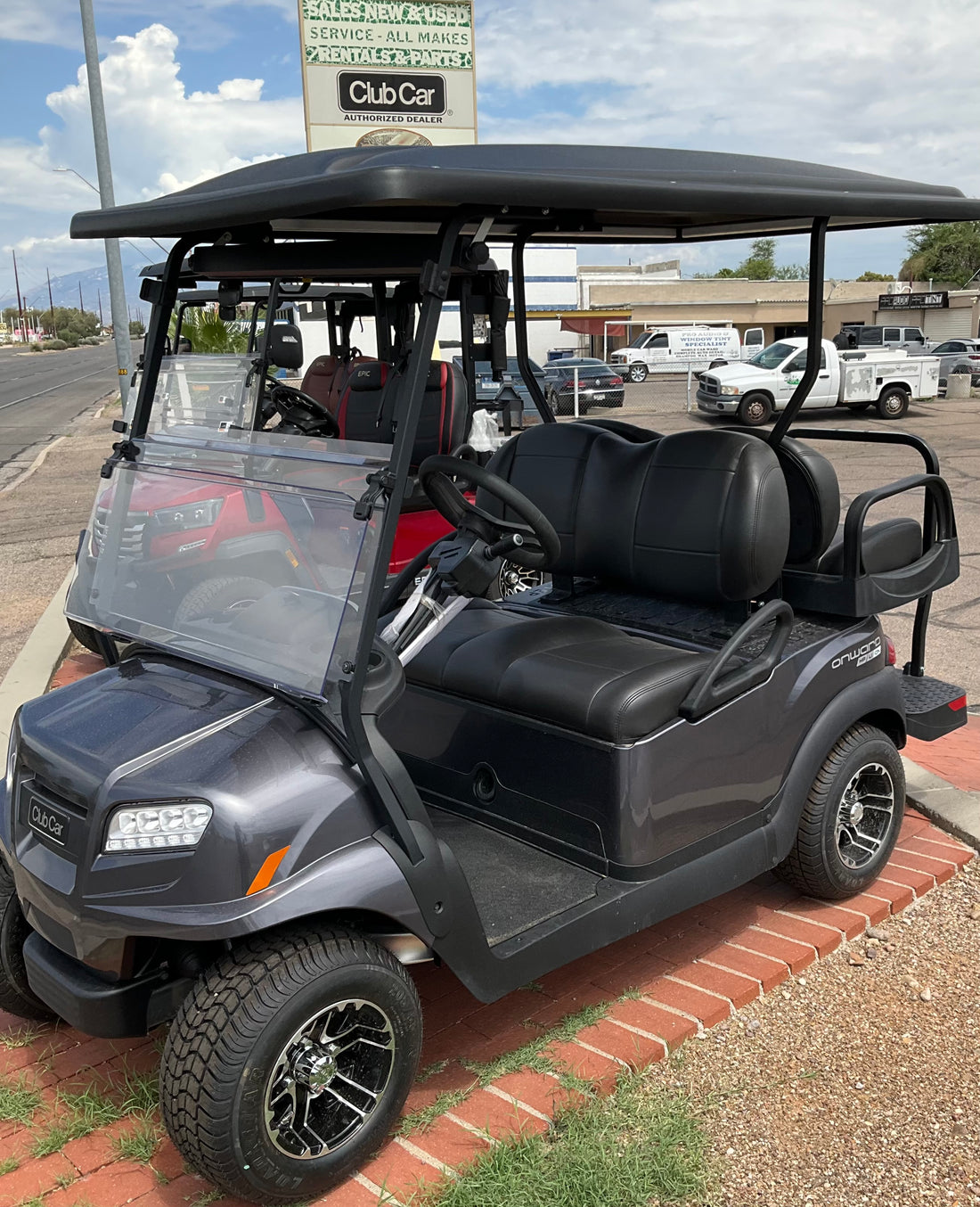 2027 Club Car Onward LI Standard Midnight Silver 4 Passenger Golf Cart
