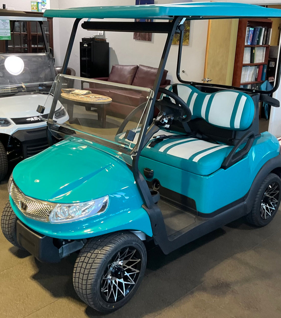 2025 Remanufactured Club Car Tempo NEV image 0