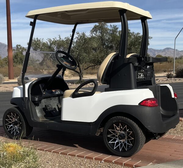 2025 Club Car Temp Pre-Owned - Image 2